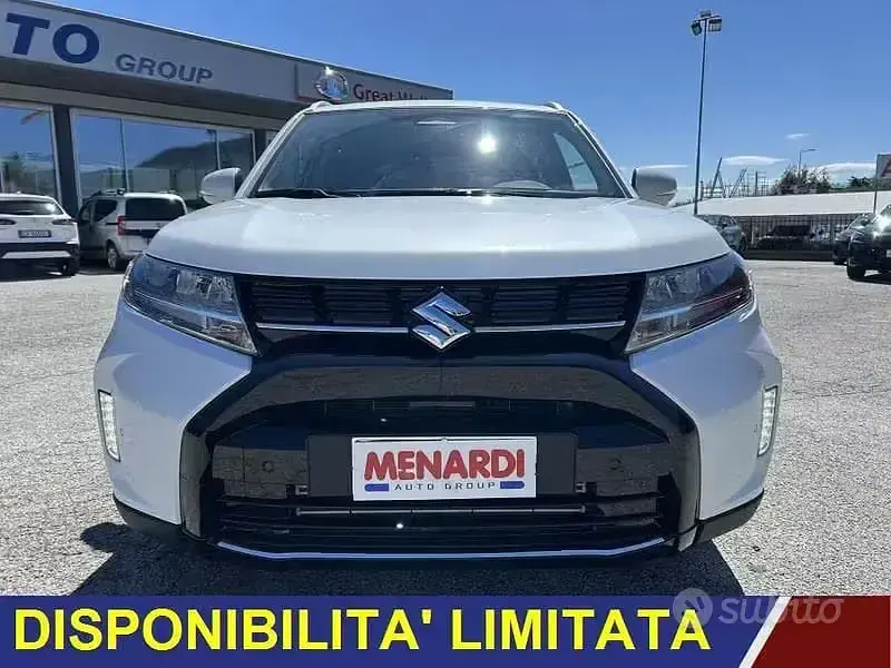 Nuova Suzuki Vitara 110 CV (80 kW) 2026 Bianco SUV