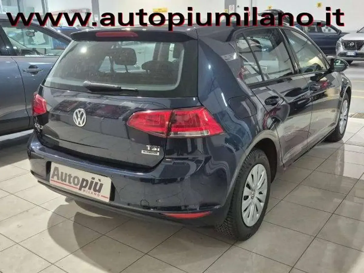 Usata VW Golf VII Trendline 86 CV (63 kW) 2015 Blu/azzurro Berlina