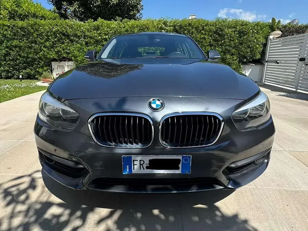 Usata BMW 116 116 CV (85 kW) 2018 Grigio Utilitaria