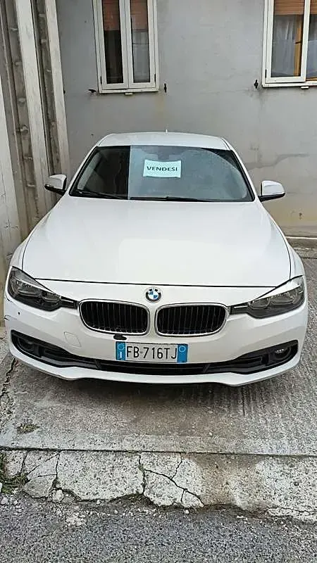 Usata BMW 320 Advantage 190 CV (139 kW) 2015 Bianco Station wagon
