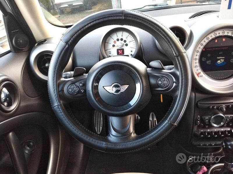 Usata Mini Countryman 143 CV (105 kW) 2012 Grigio SUV