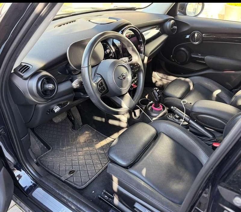 Usata Mini Cooper 136 CV (100 kW) 2023 Blu/azzurro Utilitaria