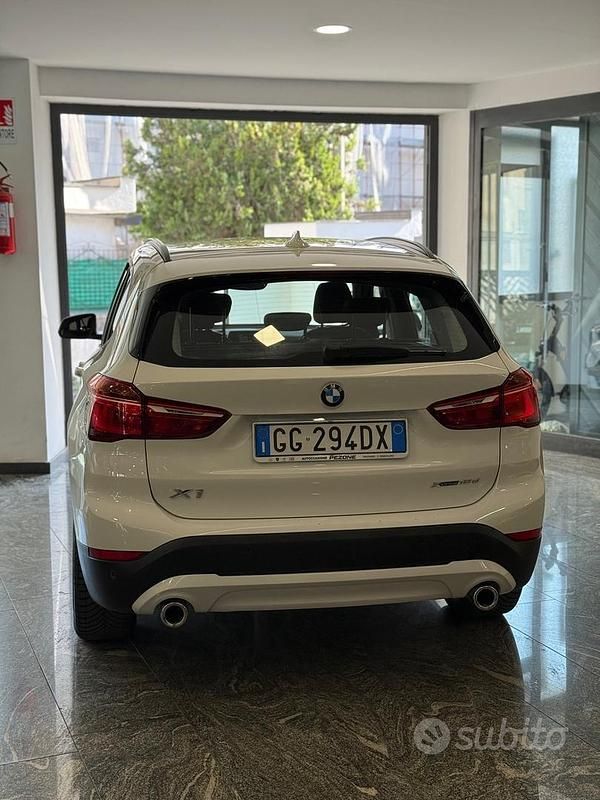 Usata BMW X1 150 CV (110 kW) 2021 Bianco SUV