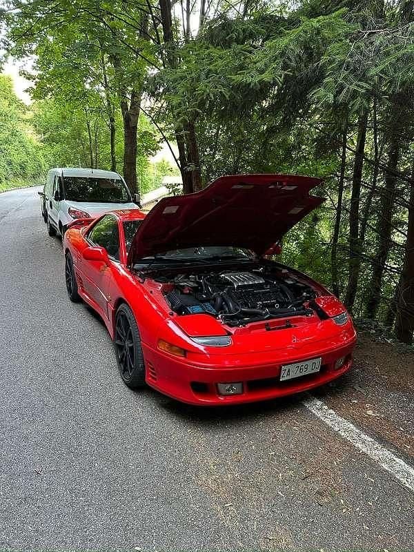 Usata Mitsubishi 3000 GT 286 CV (210 kW) 1992 Rosso Coupé