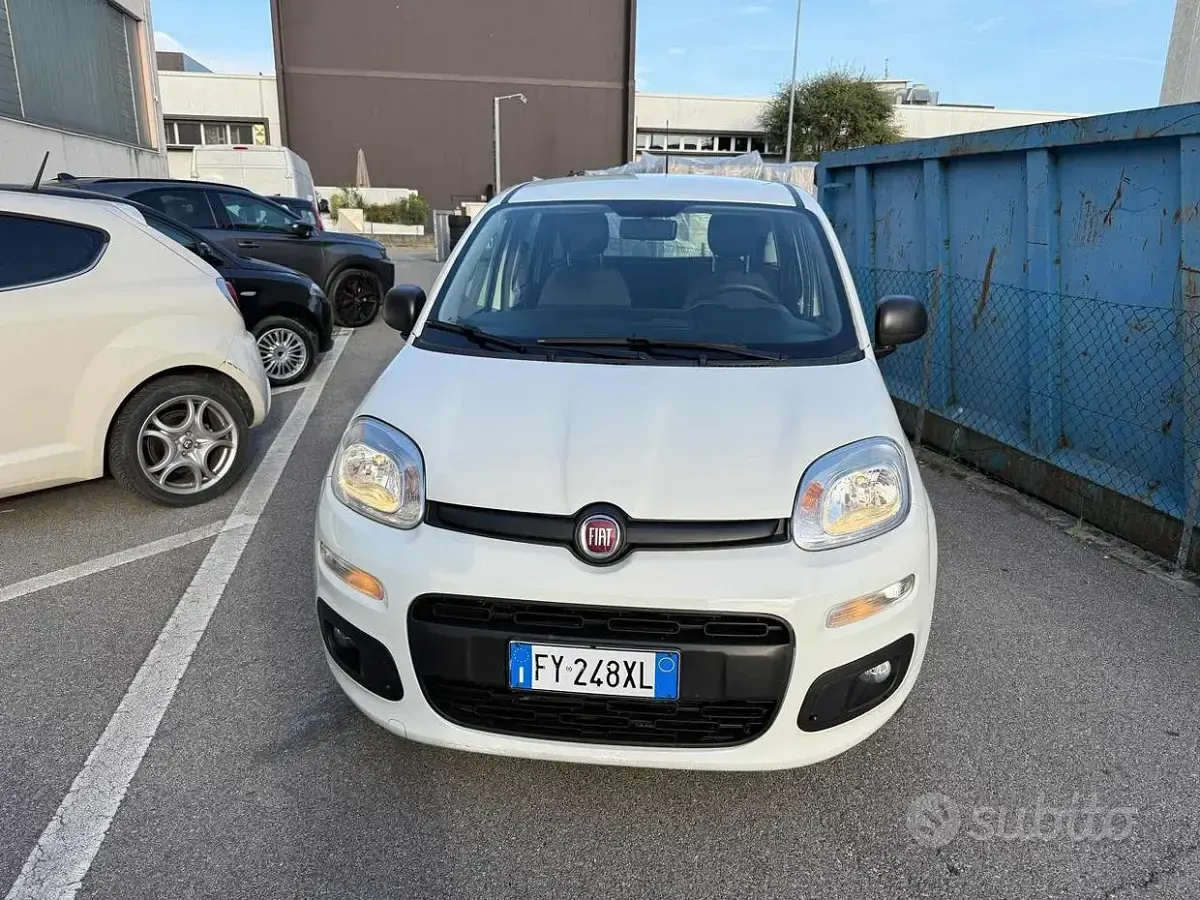 Usata Fiat Panda Easy 69 CV (50 kW) 2019 Bianco Utilitaria