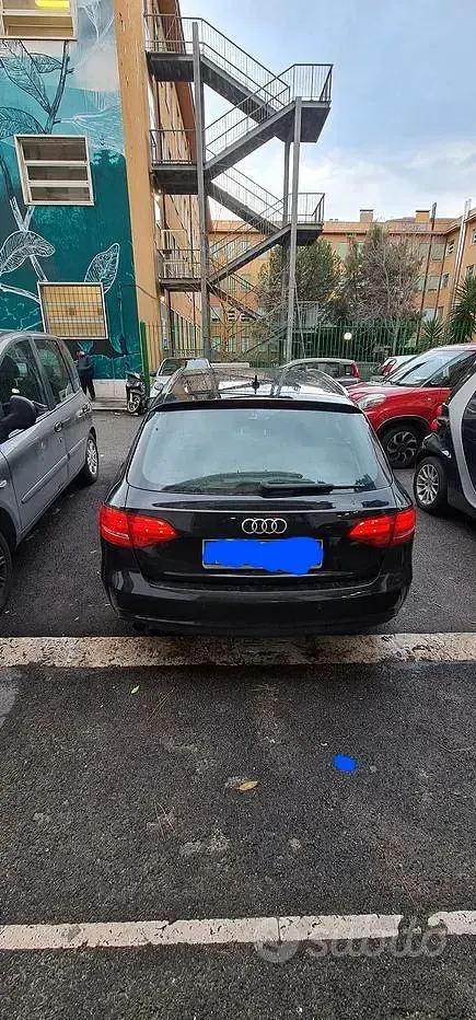 Usata Audi A4 116 CV (85 kW) 2012 Nero Station wagon