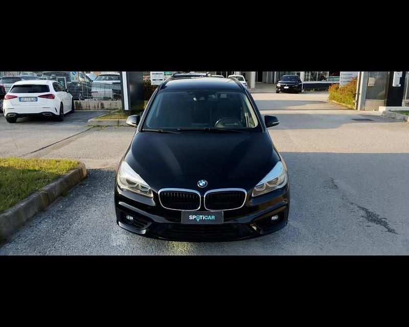 Usata BMW 218 Active Tourer 150 CV (110 kW) 2017 Nero Monovolume