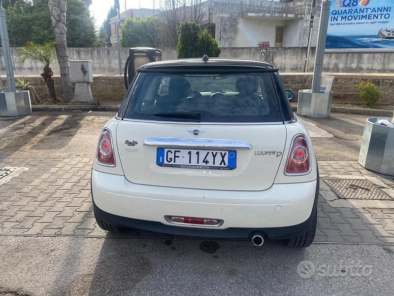 Occasion Mini Cooper D 112 PK (82 kW) 2011 Wit Hatchback
