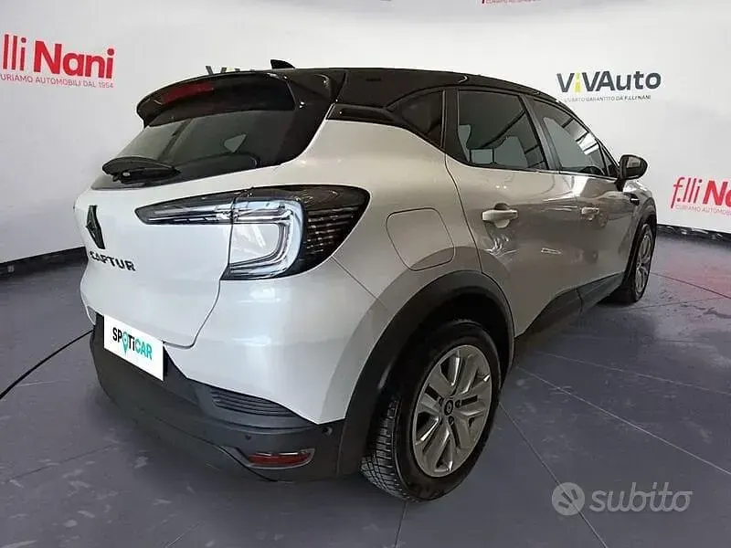 Usata Renault Captur Evolution 101 CV (74 kW) 2024 Bianco SUV