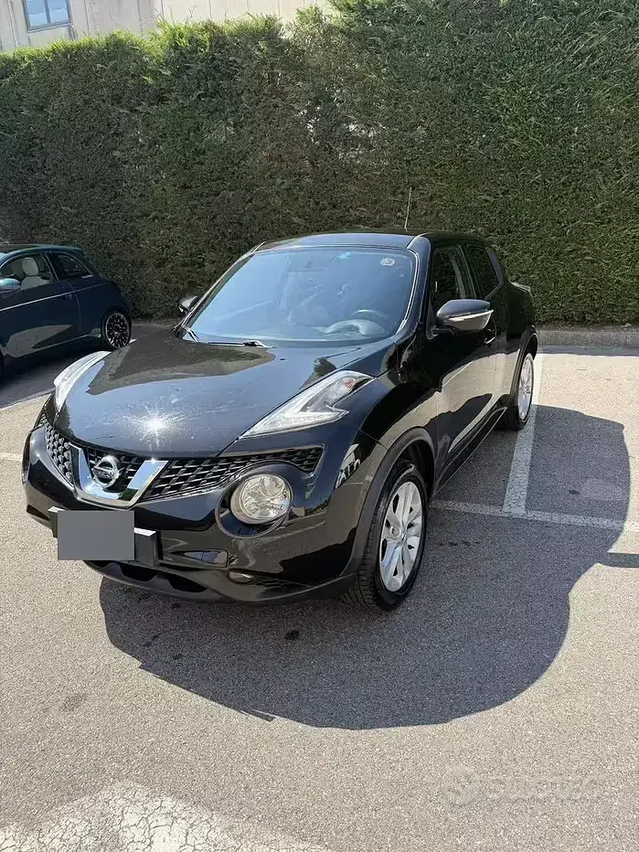 Usata Nissan Juke Acenta 110 CV (80 kW) 2016 Nero SUV