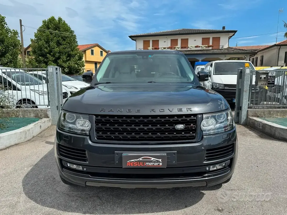 Usata Land Rover Range Rover Vogue 340 CV (250 kW) 2014 Grigio SUV
