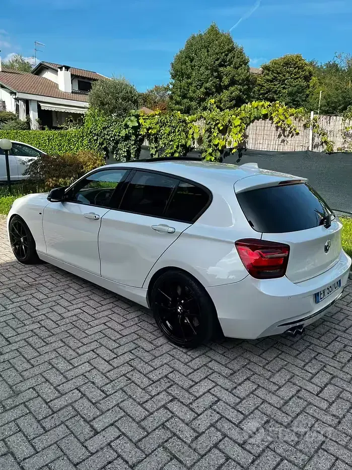 Usata BMW 125 M Sport 218 CV (160 kW) 2013 Bianco Utilitaria