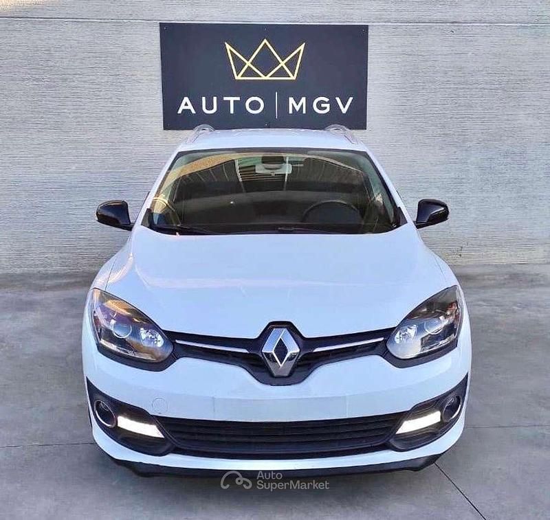 Usata Renault Mégane III LIMITED 116 CV (85 kW) 2015 Bianco Station wagon