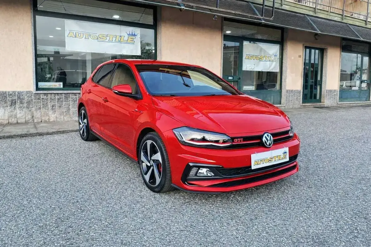 Usata VW Polo GTI 200 CV (147 kW) 2019 Rosso Utilitaria