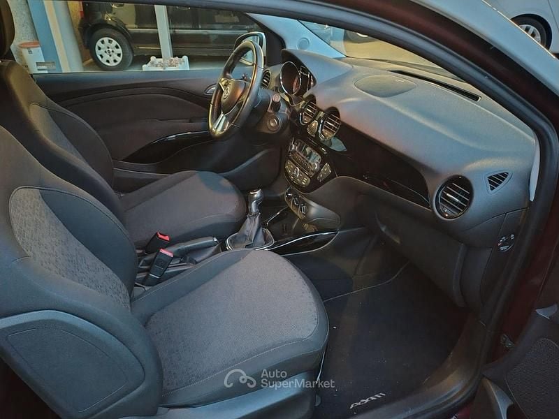 Usata Opel Adam Jam 69 CV (50 kW) 2016 Rosso Utilitaria
