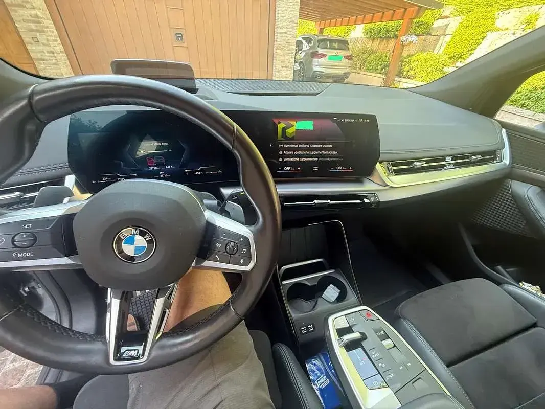Usata BMW 220 Active Tourer Luxury Line 190 CV (139 kW) 2022 Grigio Monovolume