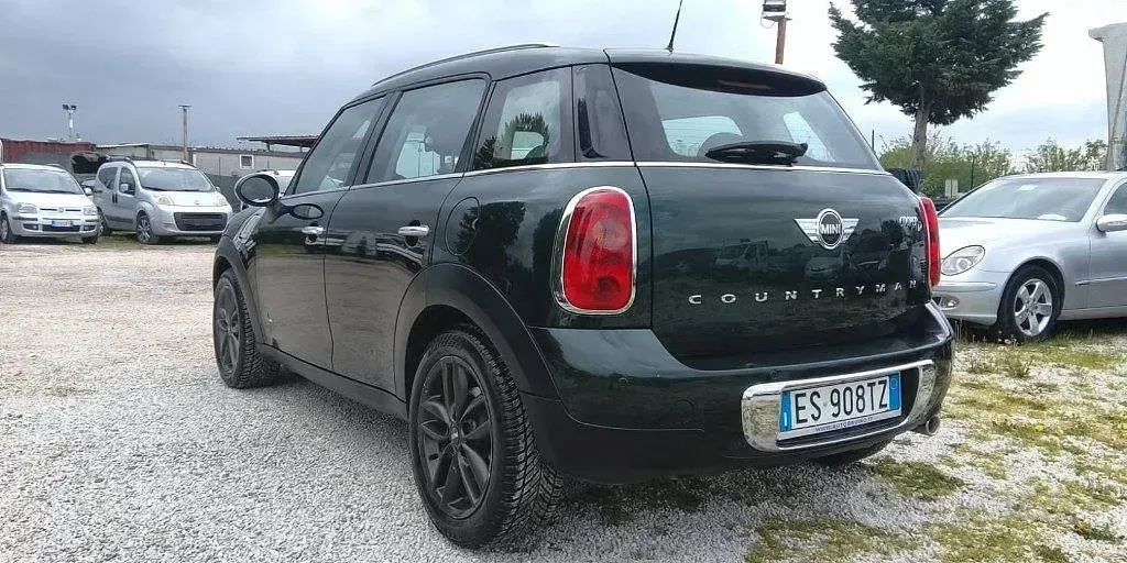 Usado Mini Cooper D Countryman 111 HP (81 kW) 2013 Verde SUV