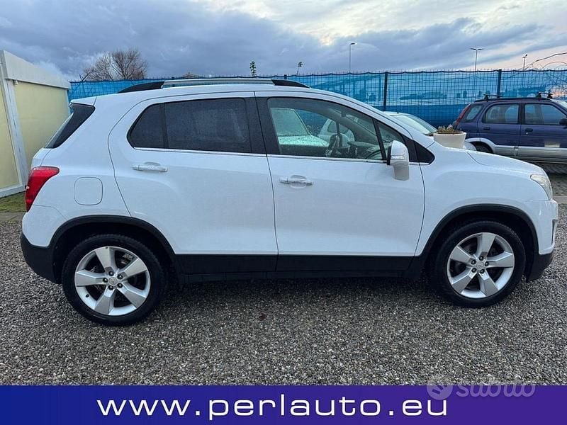 Usata Chevrolet Trax LT 131 CV (96 kW) 2014 Bianco SUV
