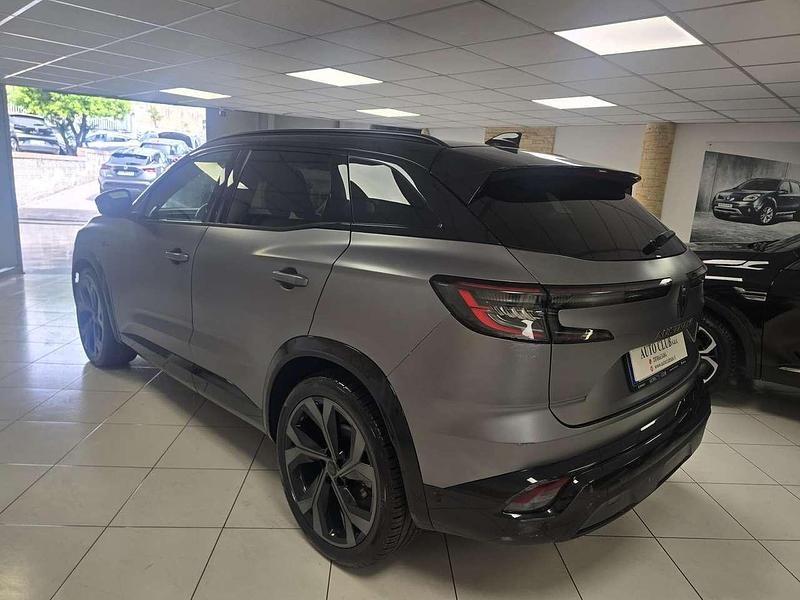 Usata Renault Austral Techno Esprit Alpine 131 CV (96 kW) 2023 Grigio satinato SUV