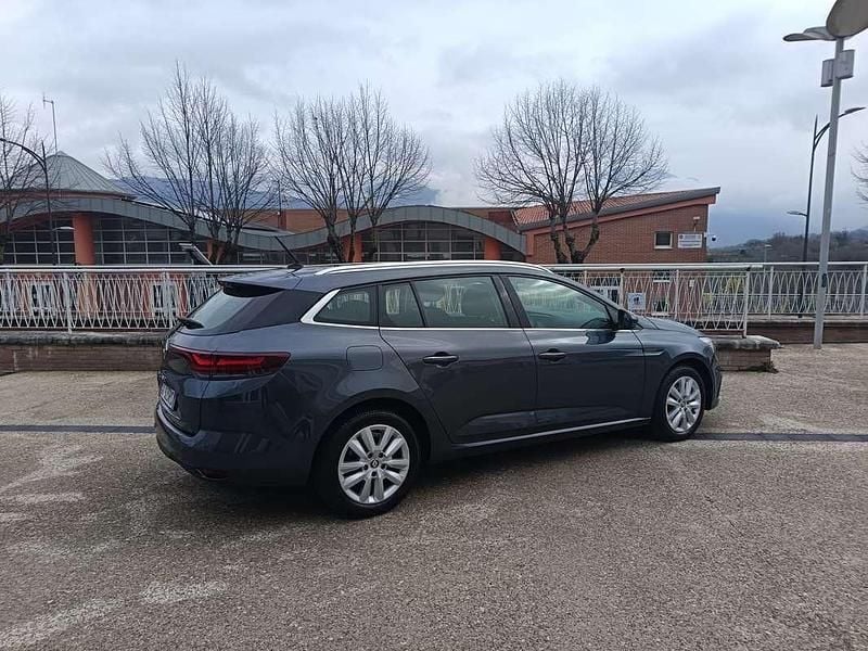 Usata Renault Mégane IV 116 CV (85 kW) 2022 Blu/azzurro Station wagon