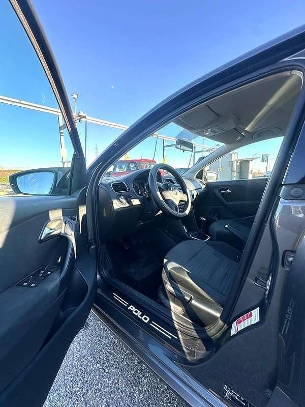 Usata VW Polo Comfortline 90 CV (66 kW) 2010 Grigio Berlina