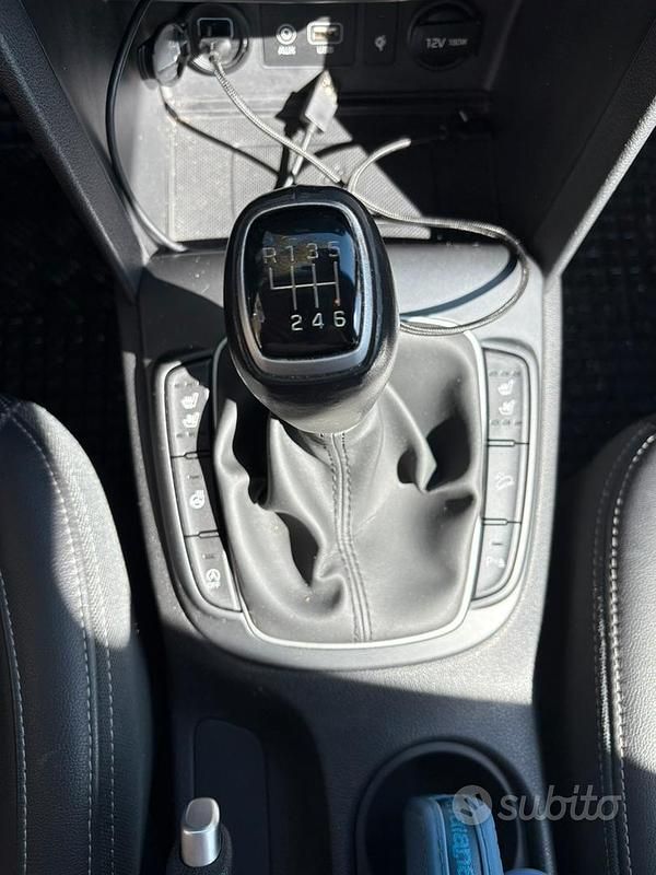 Usata Hyundai Kona 120 CV (88 kW) 2020 Bianco SUV