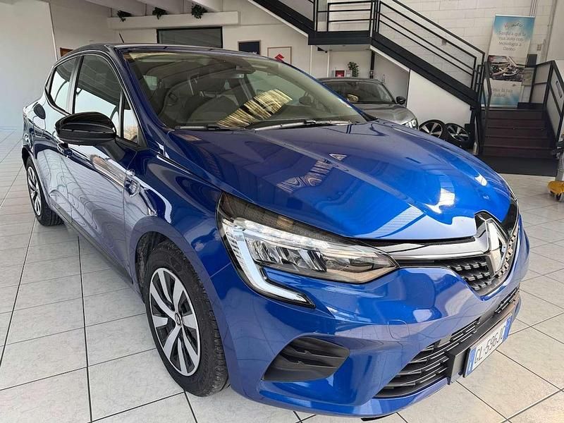 Usata Renault Clio V Equilibre 91 CV (66 kW) 2022 Blu/azzurro Berlina