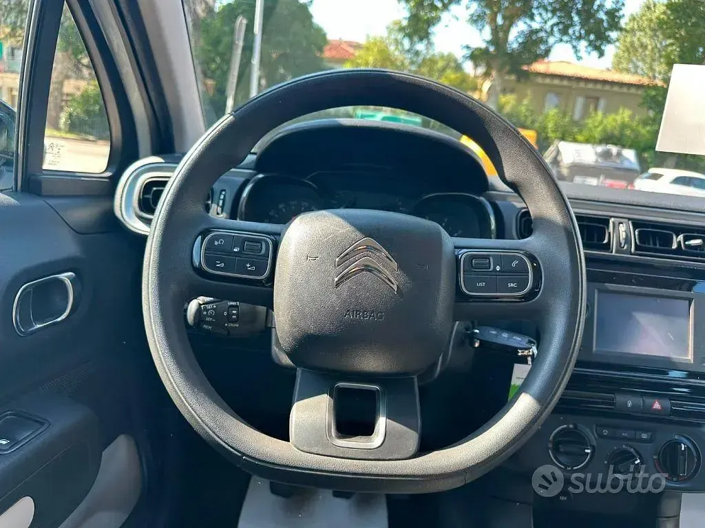 Usata Citroën C3 Feel 102 CV (75 kW) 2021 Bianco Utilitaria