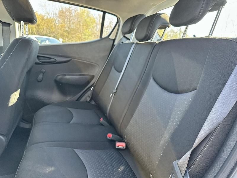 Usata Opel Karl Innovation 75 CV (55 kW) 2016 Bianco Utilitaria