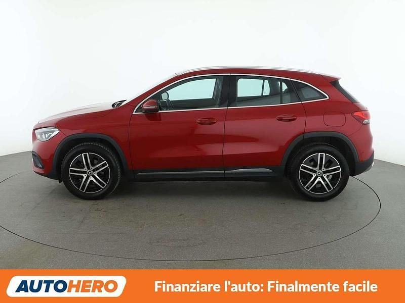 Usata Mercedes GLA180 116 CV (85 kW) 2021 Rosso SUV