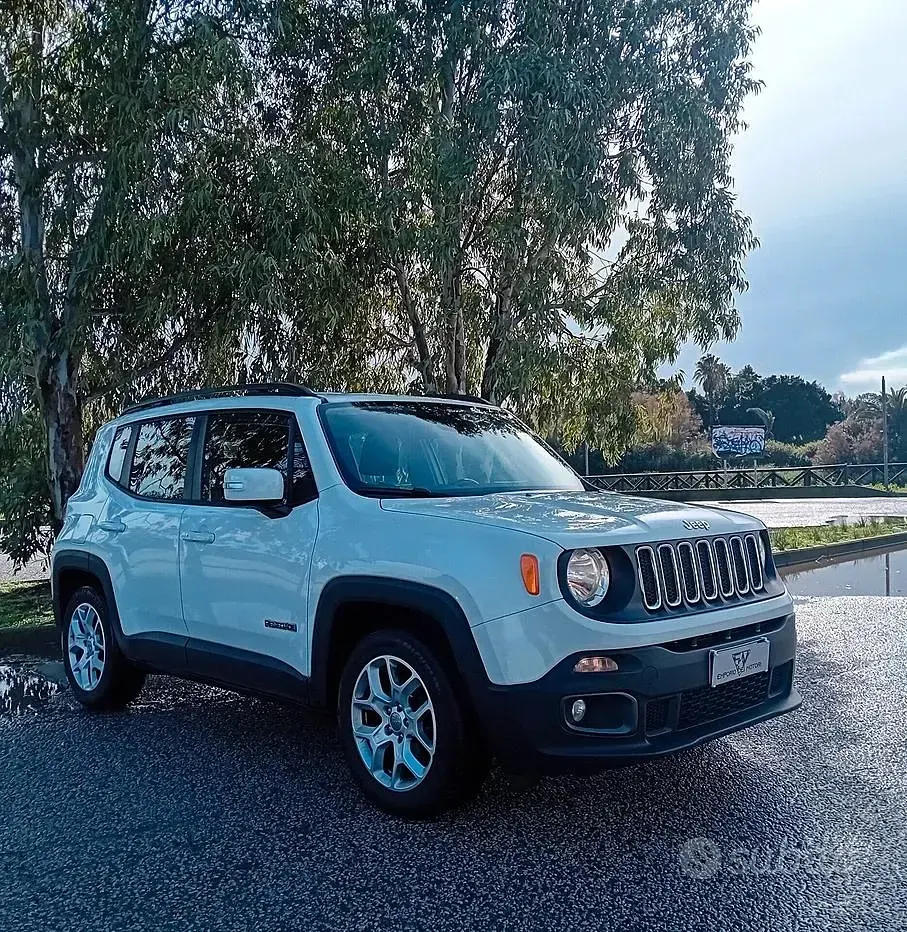 Usata Jeep Renegade Longitude 120 CV (88 kW) 2018 Bianco SUV