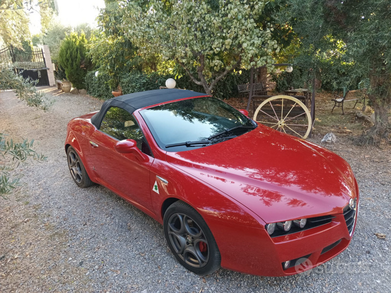 Usato 2010 Alfa Romeo Spider 2.0 Diesel 170 CV (15.500 €)