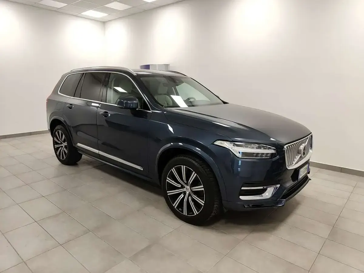Usata Volvo XC90 Inscription 235 CV (172 kW) 2021 Blu/azzurro SUV