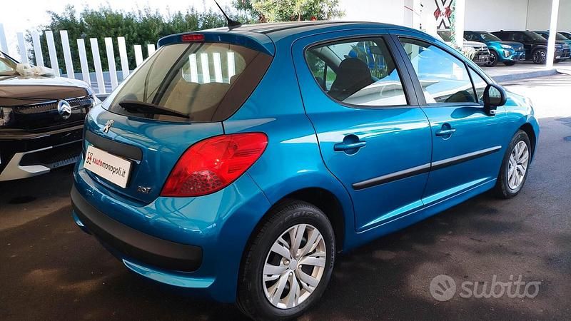 Usata Peugeot 207 70 CV (51 kW) 2009 Blu Utilitaria