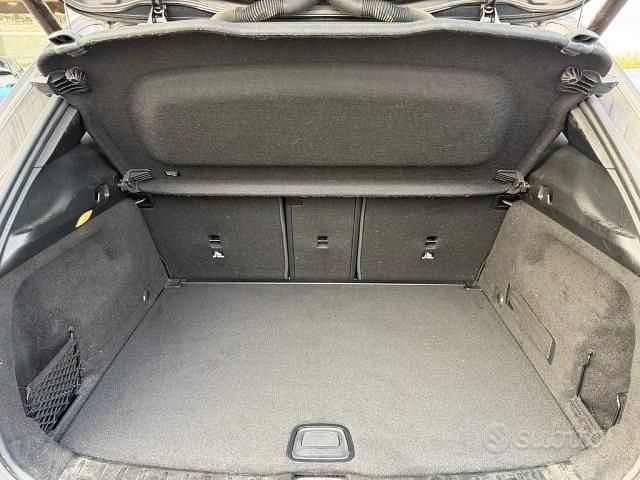 Gebraucht Mercedes GLA180 Premium 116 PS (85 kW) 2023 Braun SUV