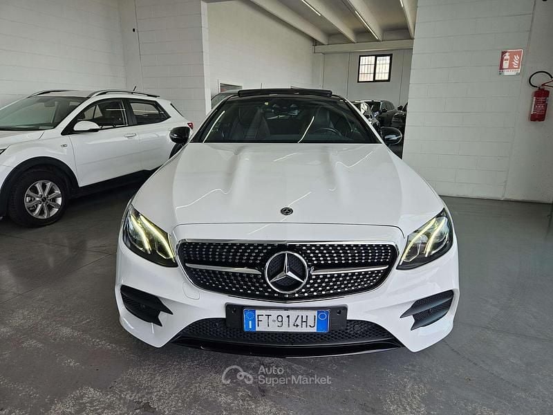 Usata Mercedes E220 Premium Plus 194 CV (142 kW) 2019 Bianco Coupé