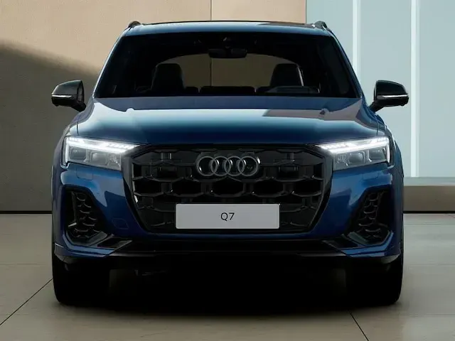 Usata Audi Q7 S-line plus 489 CV (359 kW) 2024 Blu ascari metallizzato SUV