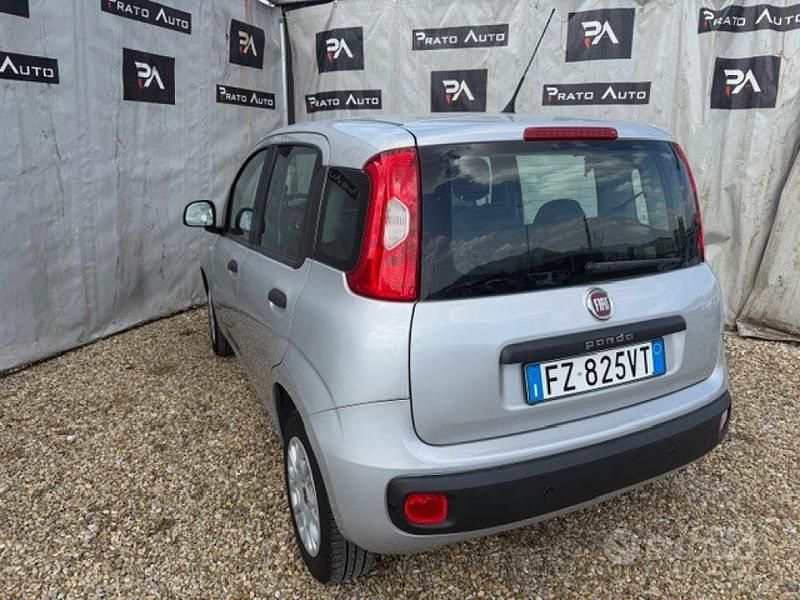 Usata Fiat Panda Lounge 69 CV (50 kW) 2020 Grigio Utilitaria