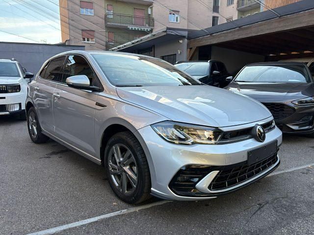 Usata VW Polo R-line 116 CV (85 kW) 2024 Argento Utilitaria