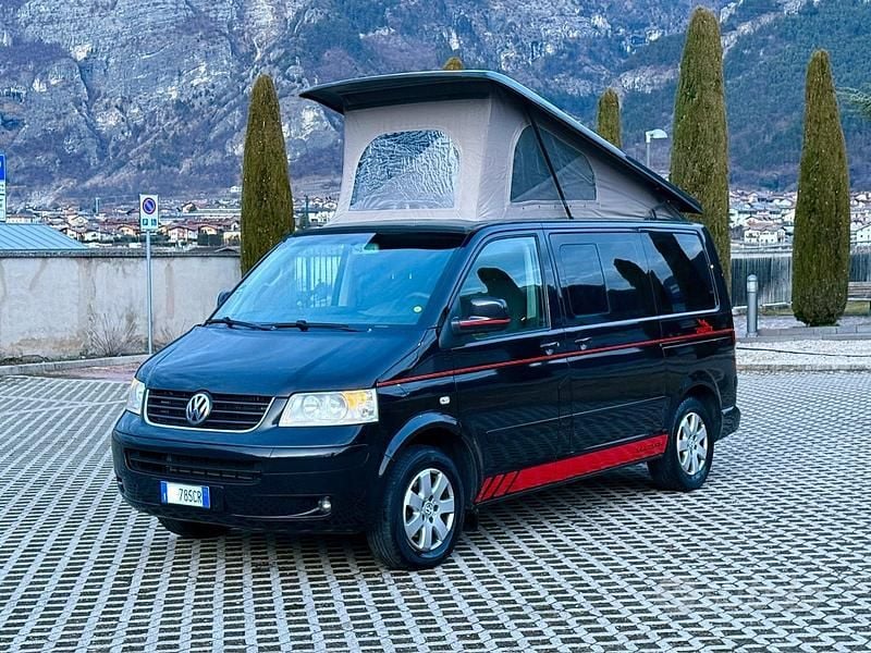 Usata VW California Beach 130 CV (95 kW) 2007 Nero Furgone