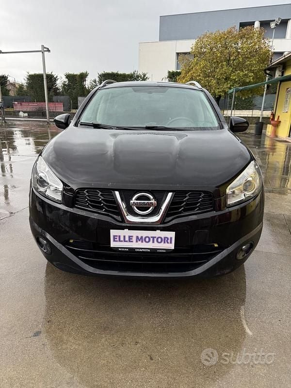 Usata Nissan Qashqai +2 Tekna 110 CV (80 kW) 2013 Nero SUV