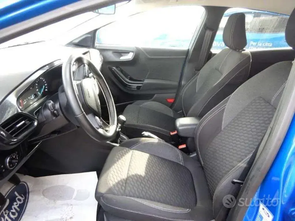 Second-hand Ford Puma Titanium 125 CP (91 kW) 2023 Albastru SUV