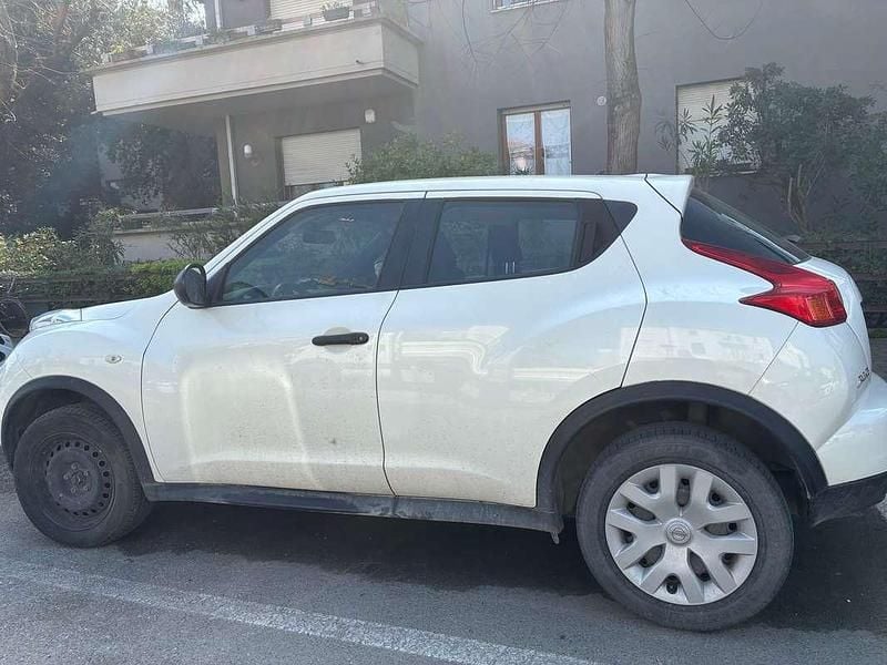 Usata Nissan Juke Visia 110 CV (80 kW) 2015 Bianco SUV