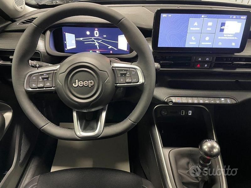 Usata Jeep Avenger Altitude 2024 Grigio SUV