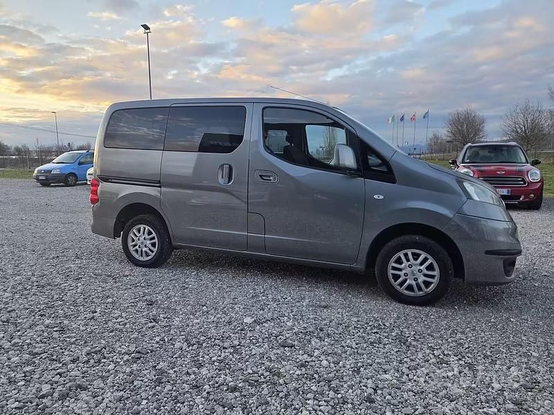 Usata Nissan NV200 110 CV (80 kW) 2012 Grigio Monovolume