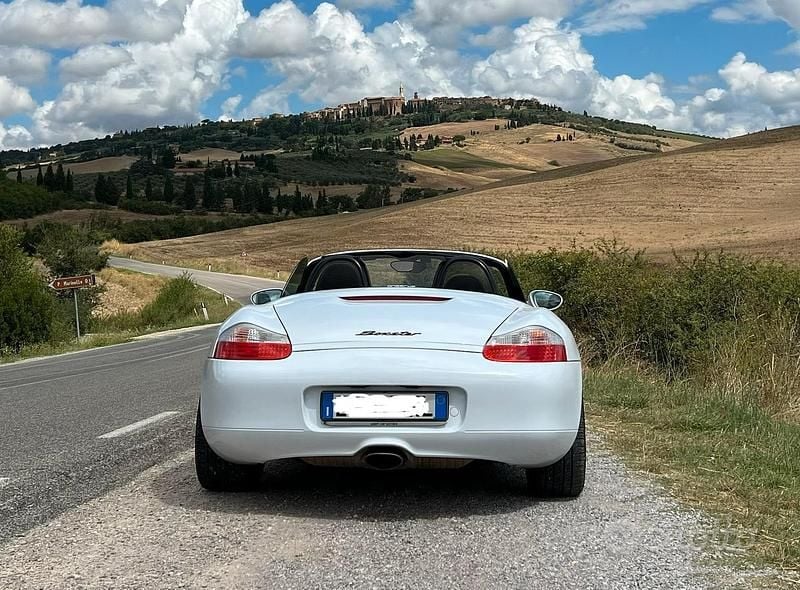 Usata Porsche Boxster 204 CV (150 kW) 1998 Bianco Cabrio