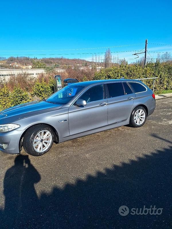 Usata BMW 520 184 CV (135 kW) 2011 Grigio Station wagon