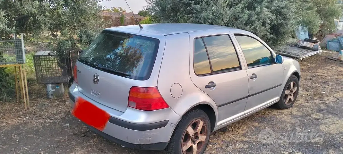 Usata VW Golf IV 2000 Grigio Utilitaria