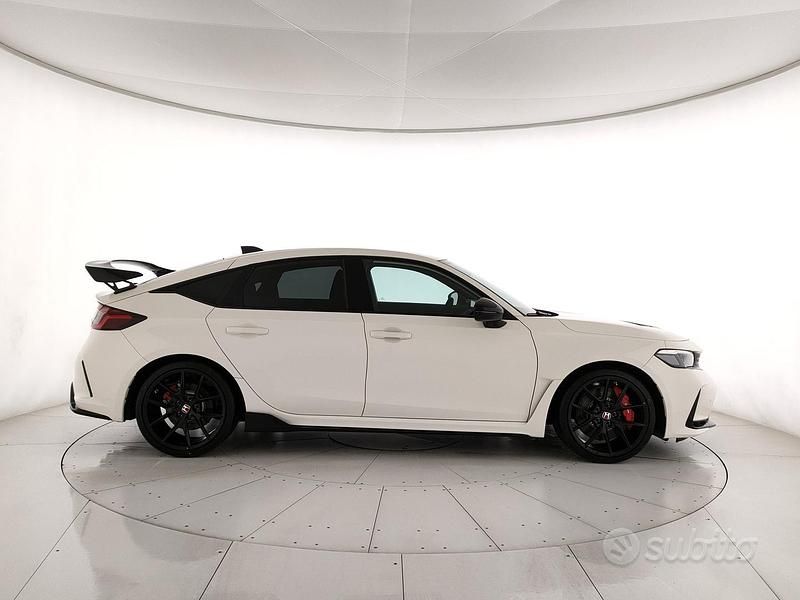 Usata Honda Civic Type R 329 CV (241 kW) 2024 Bianco Berlina
