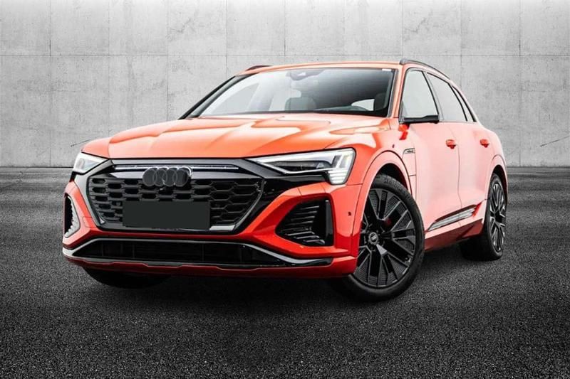 Usata Audi Q8 e-tron S-Line 158 kW (215 CV) 2024 Rosso SUV